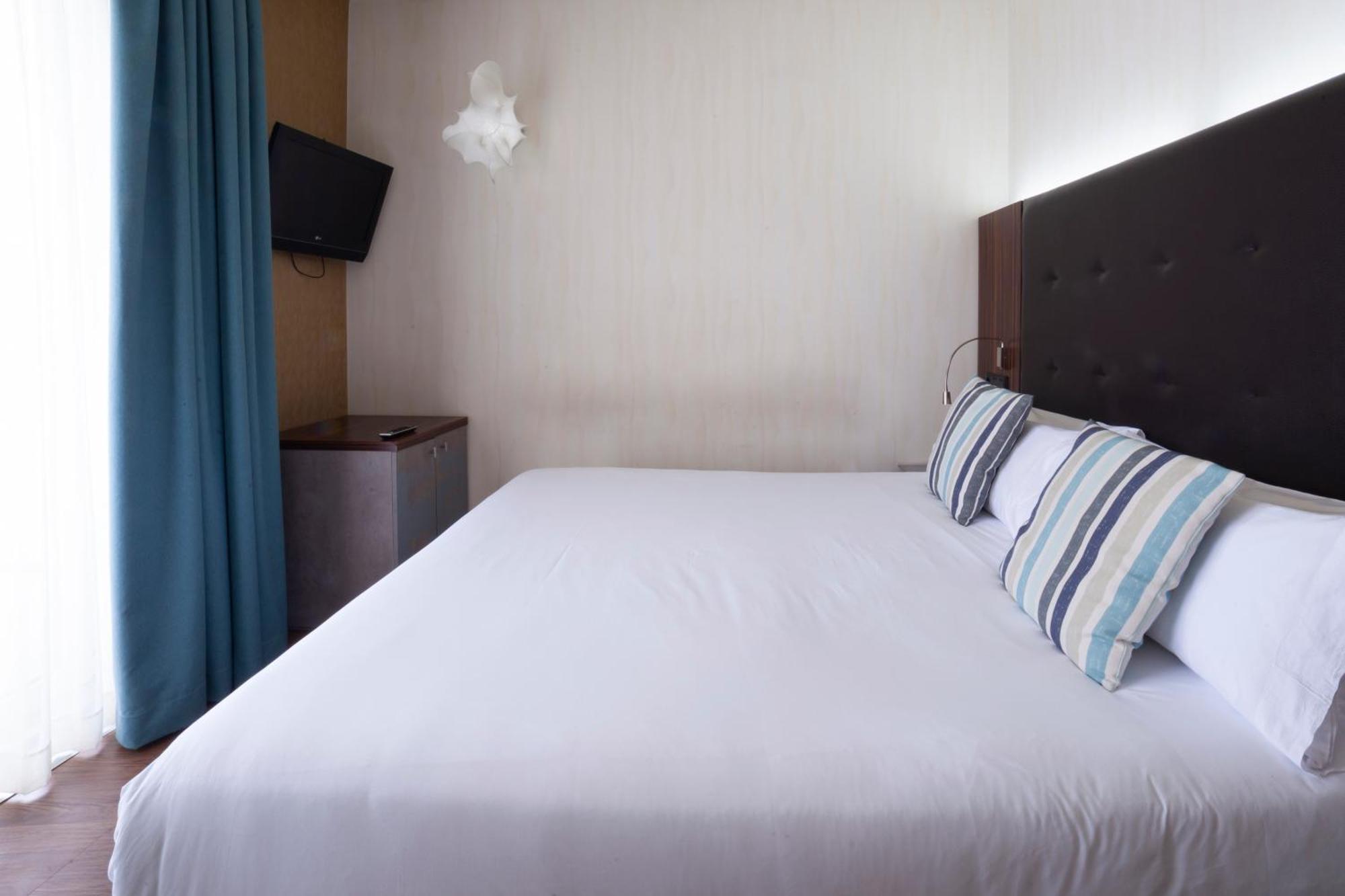 Petit Palace Tamarises Гечо Номер фото